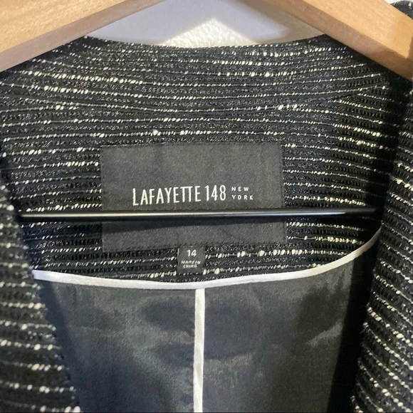 Layfayette148 New York Black And White One Collar Blazer Size 14 - Picture 5 of 7